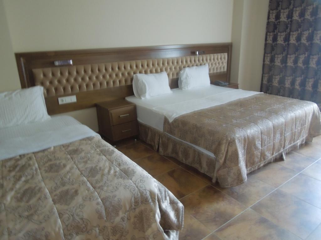 Masi Hotel İmroz Ruang foto