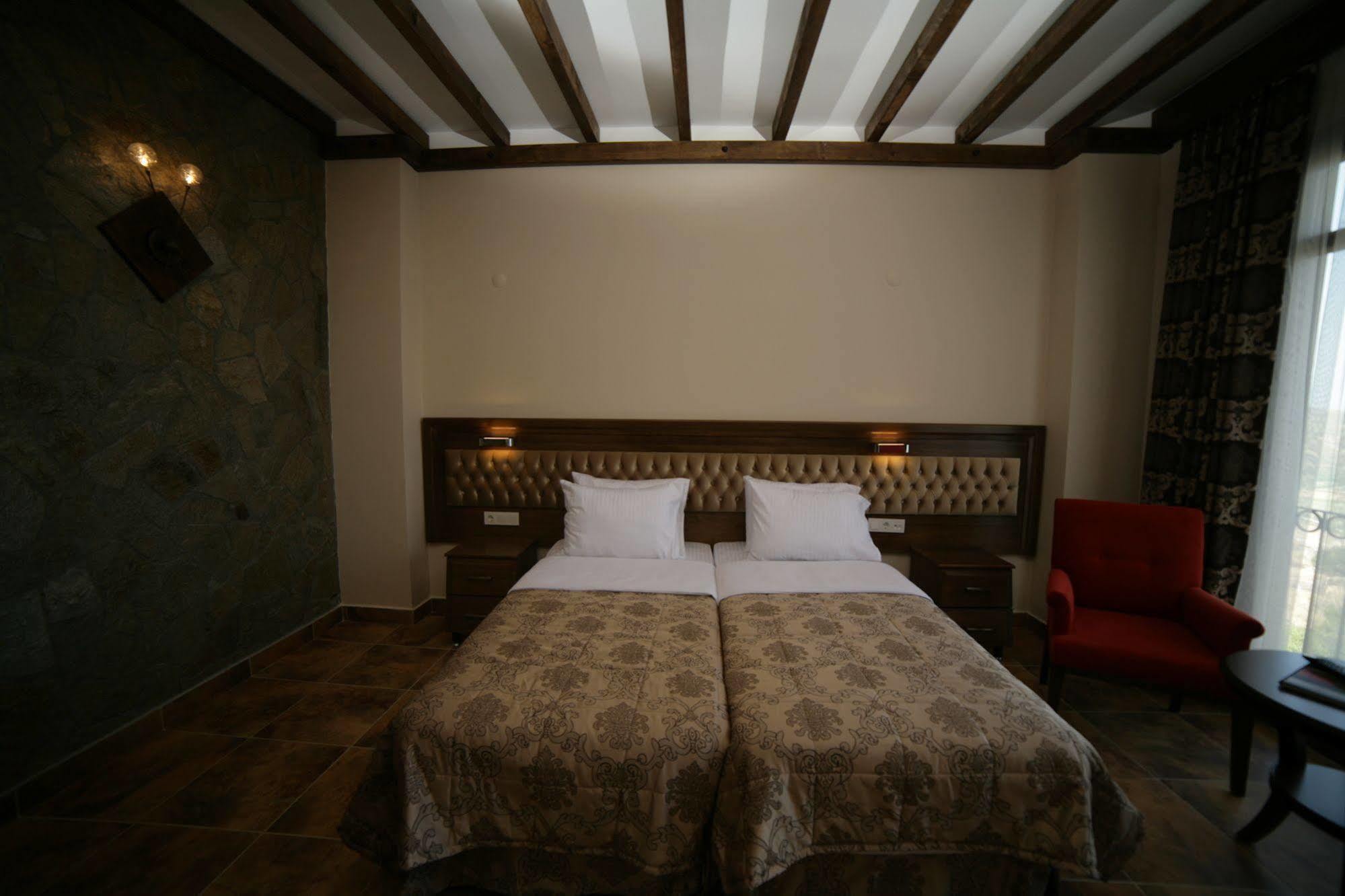 Masi Hotel İmroz Bagian luar foto