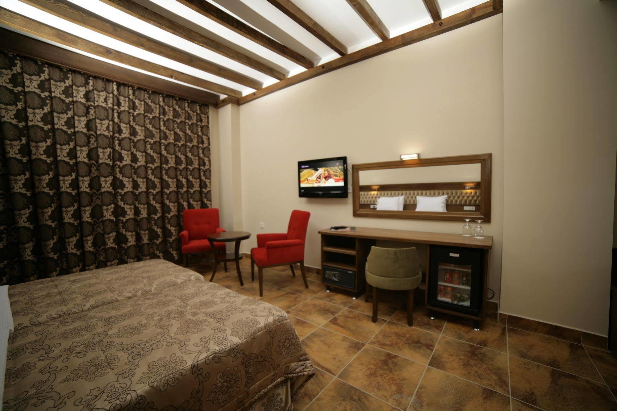 Masi Hotel İmroz Bagian luar foto